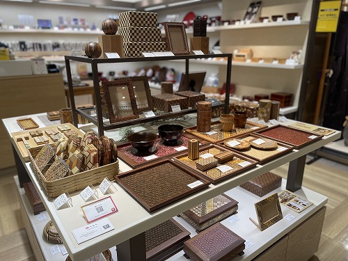 箱根寄木細工　大丸神戸