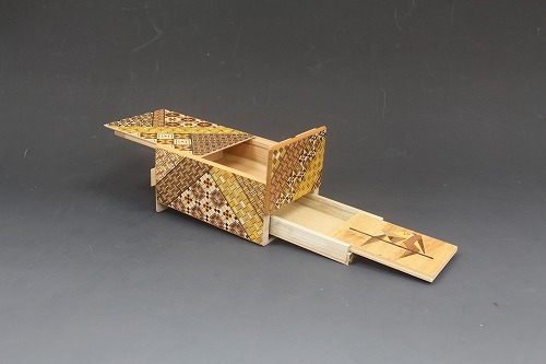 箱根寄木細工 秘密箱 5寸10回音入れ秘密箱 | 寄木オンラインショップ