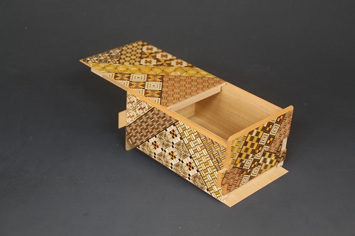 箱根寄木細工 秘密箱 5寸27回秘密箱 | 寄木オンラインショップ